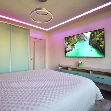 девио чар Apartment Ruse