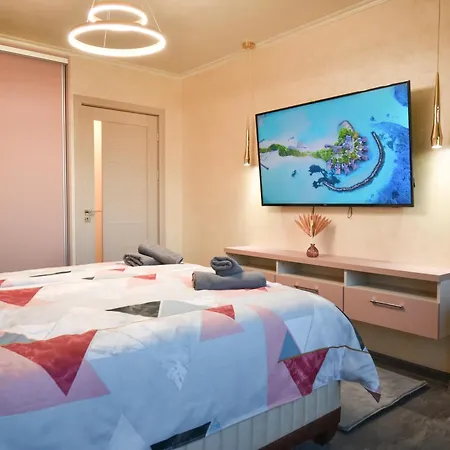 девио чар Apartment Ruse