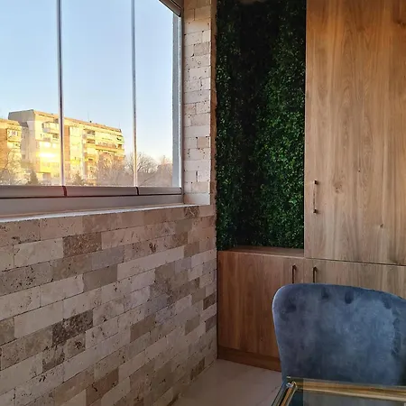 девио чар Lägenhet *