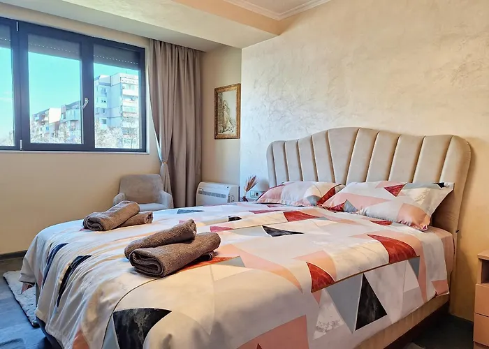 девио чар شقة روس